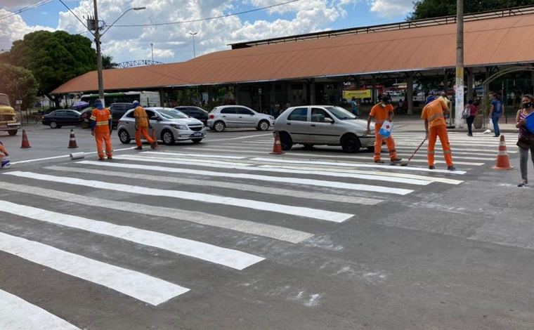 Seltrans revitaliza sinalizações para melhorar segurança no trânsito de Sete Lagoas