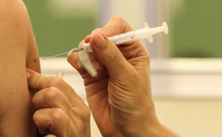 Campanha contra gripe vai abrir nova fase para vacinar idosos e professores em Sete Lagoas