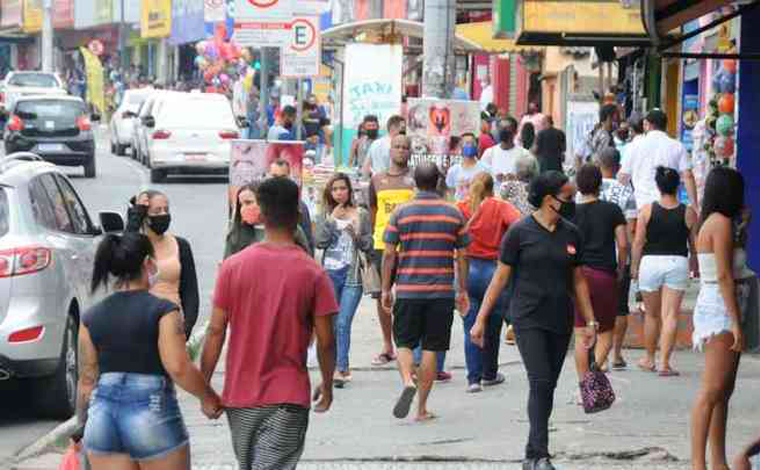 Foto: Juarez Rodrigues - Nos dias 7, 8 e 9 de maio, fica autorizado o funcionamento do comÃ©rcio em horÃ¡rio livre, a critÃ©rio do estabelecimento comercial. JÃ¡ bares, restaurantes e similares, deverÃ£o encerrar o atendimento presencial atÃ© Ã s 23 horas