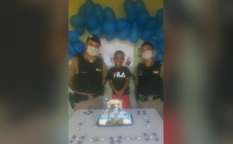 Polícia Militar realiza sonho de criança no dia de seu aniversário em Pedro Leopoldo