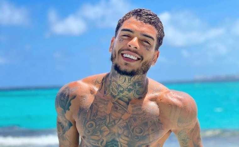 MC Kevin morre aos 23 anos após cair de prédio na Barra da Tijuca no Rio de Janeiro