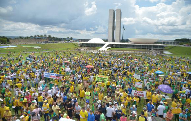 Protestos a favor da Lava Jato reúnem manifestantes em cerca de 200 cidades