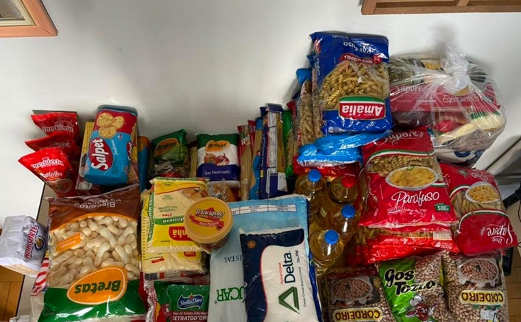 Servidores da SMASDH doam alimentos para apoiar famílias vulneráveis de Sete Lagoas