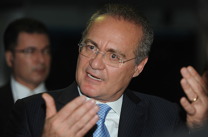 Renan Calheiros é afastado da presidência do Senado