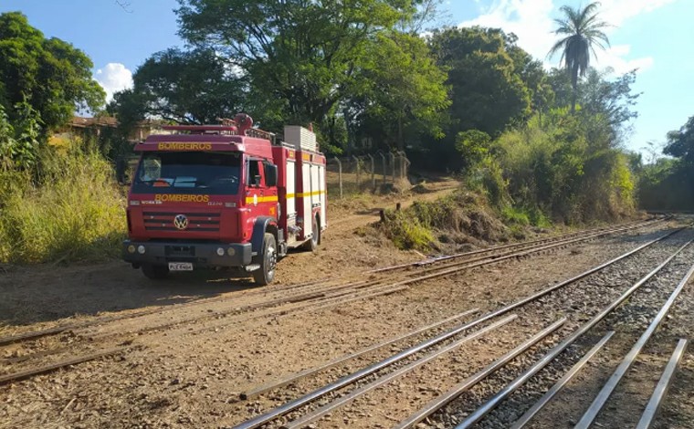 Homem tem diversas fraturas e morre após ser atropelado por trem em Vespasiano, na Grande BH