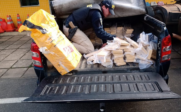 Polícia Federal apreende 500 kg de pasta base de cocaína avaliada em cerca de R$ 62 milhões em Minas